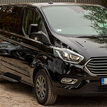 autó kölcsönzés FORD TOURNEO CUSTOM L2H1